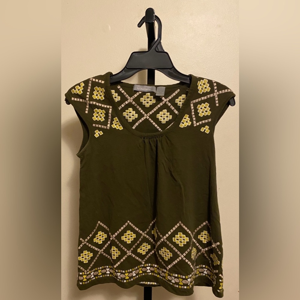 Liz Claiborne Olive Green Top with Yellow and Cream Embroidery DONATED